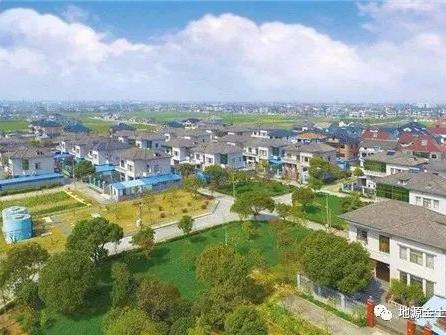 2026 兩會宅基地熱點：守底線、促盤活、解難題，農(nóng)民 “安居” 有新篇